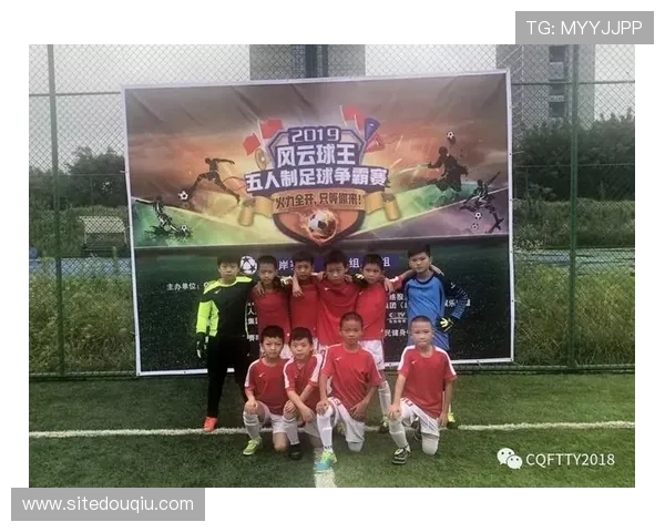 斗球直播tv版app功能全面介绍与使用技巧，助你轻松掌握观看足球比赛的方法